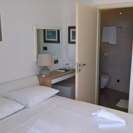 Marina Bay Zenta Luxury 4* Split