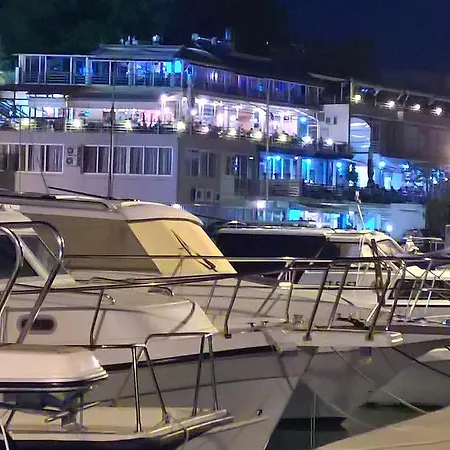 Marina Bay Zenta Luxury 4* Split