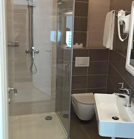 Guest house Marina Bay Zenta Luxury 4* Split