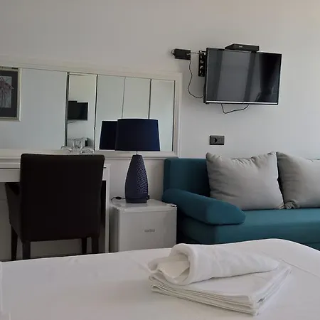 Marina Bay Zenta Luxury 4* Split