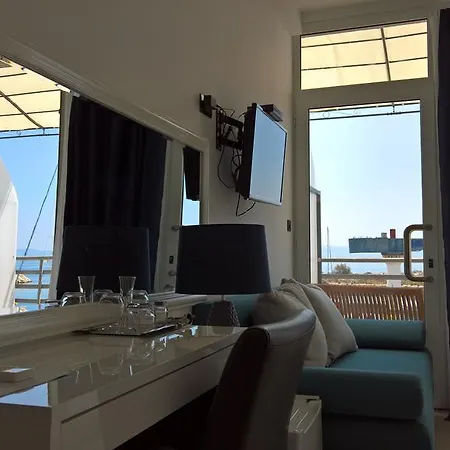 Guest house Marina Bay Zenta Luxury 4* 4*