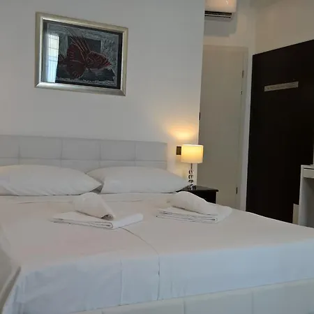Marina Bay Zenta Luxury 4* Guest house 4*