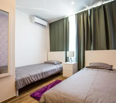 Guest house Marina Bay Zenta Luxury 4* 4*
